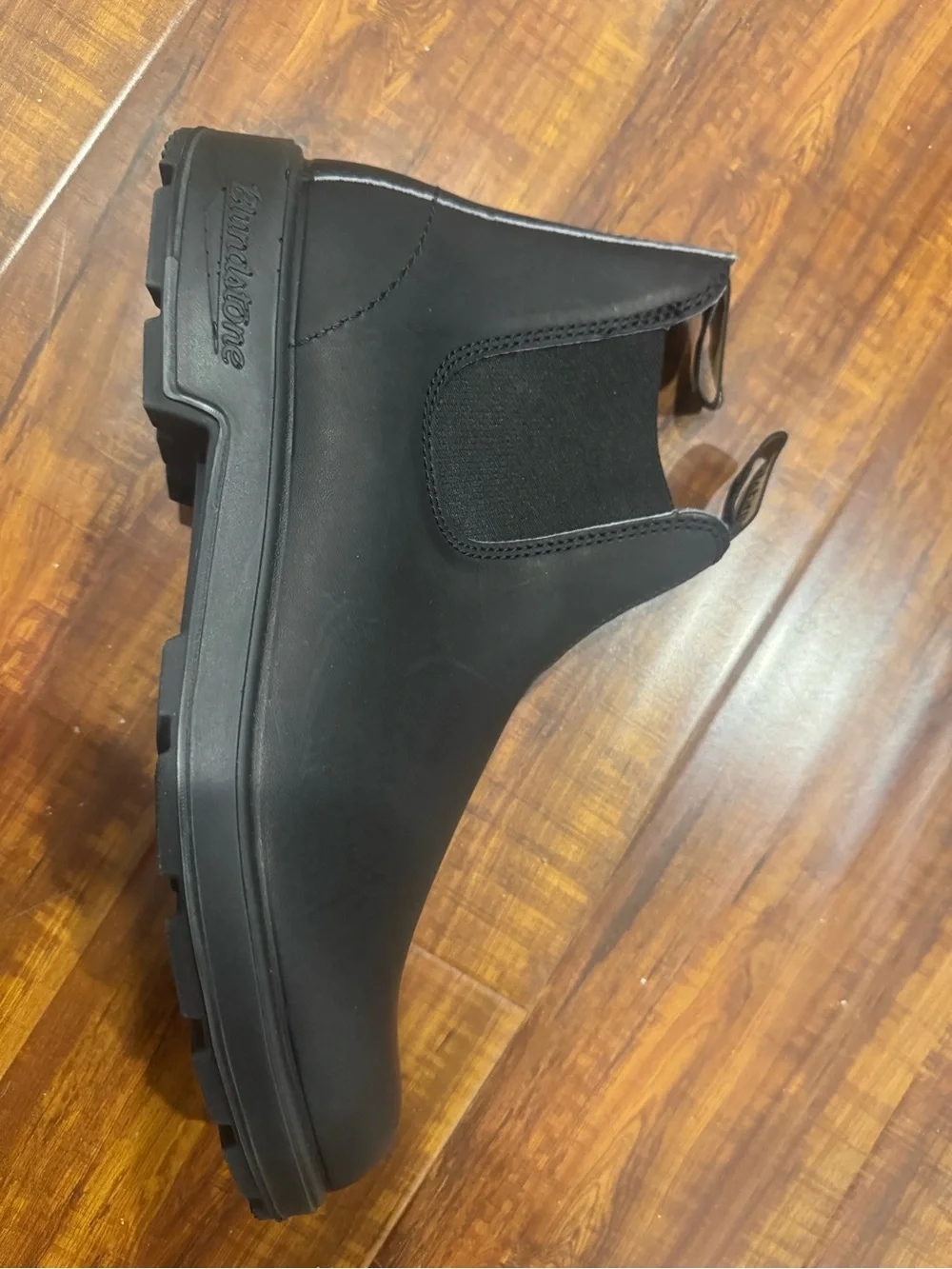 Blundstone Black Men’s Chukka Boots with Branded Pull Tabs